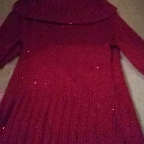 🍄💐NWOT LEI SPARKLING LIPSTICK RED SWEATER 💎 - Picture 2 of 5